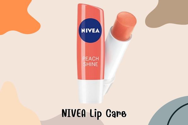 ถูกและดีอีกแล้ว NIVEA Lip Care Strawberry Shine 