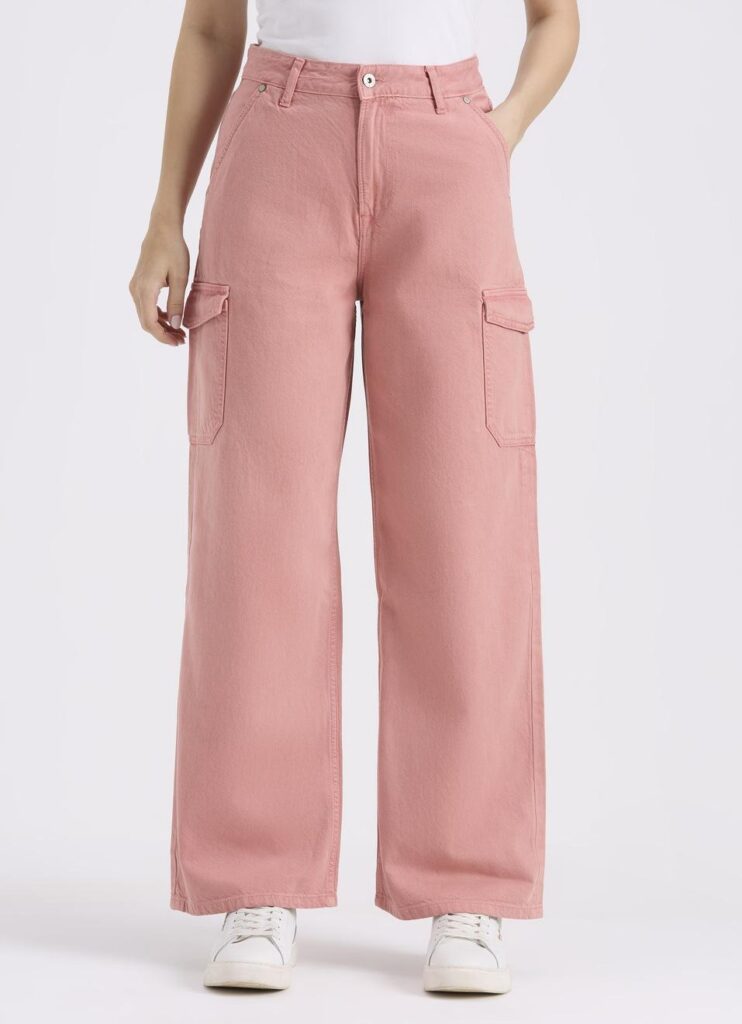 กางเกงยีนส์ผู้หญิง คอลเลคชั่น LEE PINK CARGO FIT